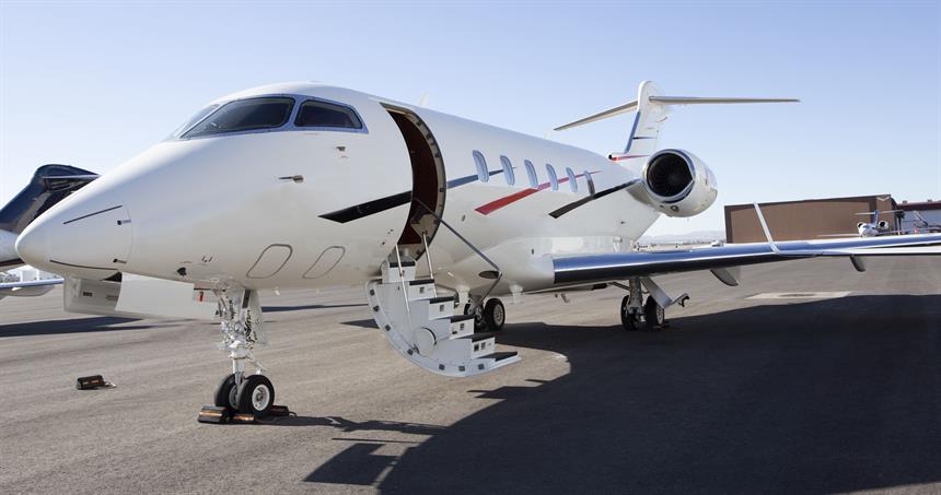 Challenger 300 Ready for Departure