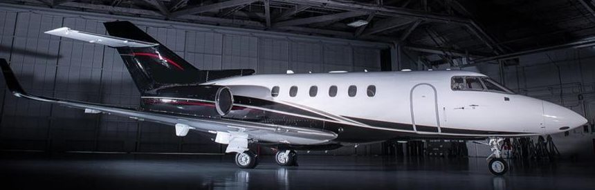 Hawker 900XP Exterior