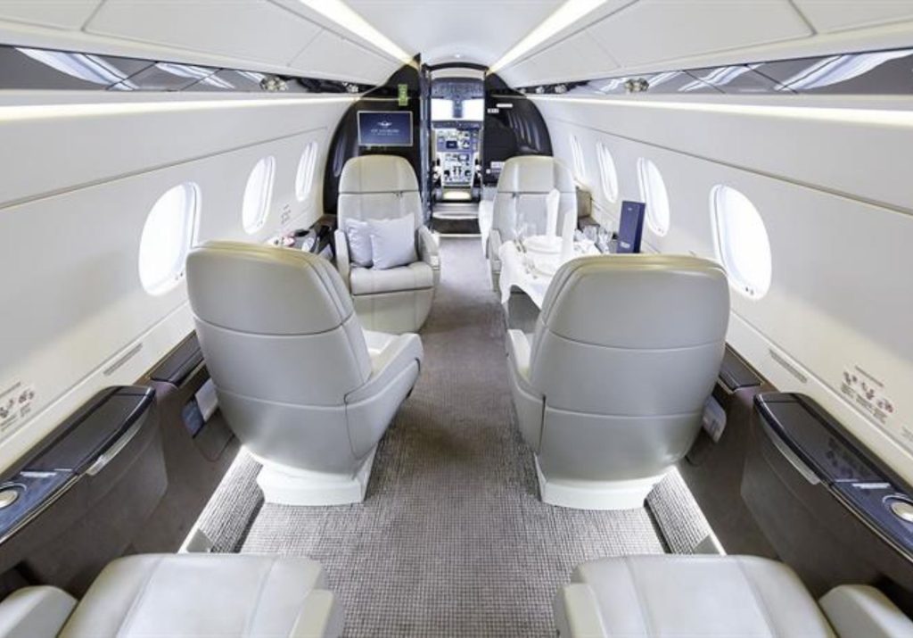 Legacy 450 Interior